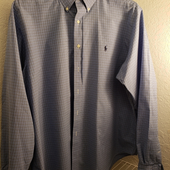 Classic Ralph Lauren Polo button down - Picture 4 of 5